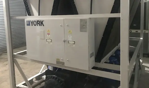 Onde encontrar locação de chiller com instalação rápida: conheça Controlcal